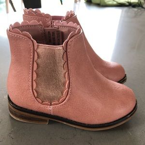 Cat & Jack Toddler Girls Blush Booties - size 6